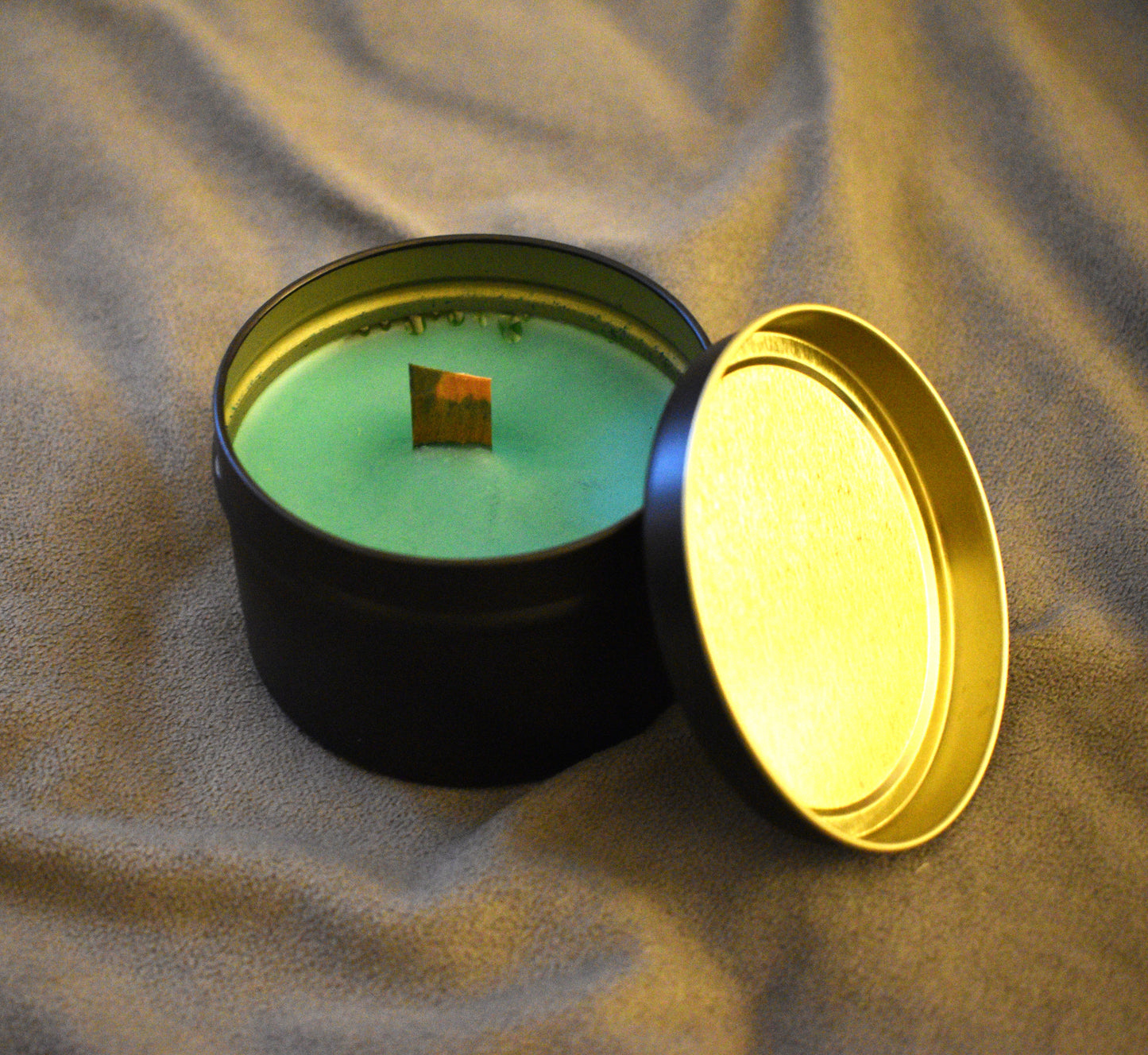 Lover's Cuddle Tin